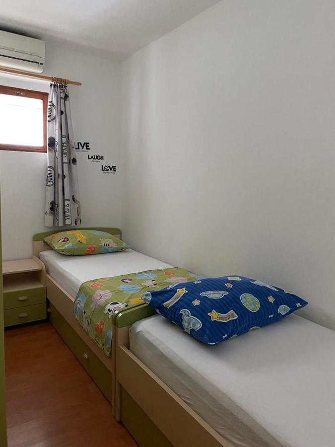 Apartment Lijana Sea View Tučepi Extérieur photo