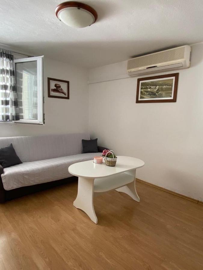 Apartment Lijana Sea View Tučepi Extérieur photo